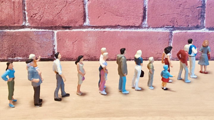 ボールペンの歴史～“書く”を変えた小さな革命～ 世界に広がった“書く革命”