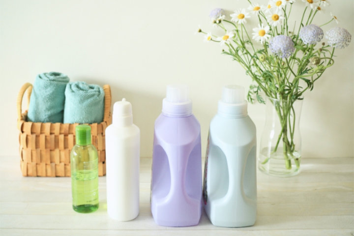 ボールペンインクが落ちない時の対処法｜すぐ試せる落とし方ガイド ボールペンインクを落とす洗剤おすすめ3選